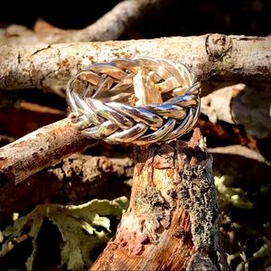 ‼️SOLD‼️ 🌟Beautiful 925 Silver Braided Ring🌟